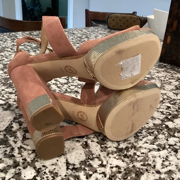 Michael Kors Platform Sandals - Picture 8 of 8